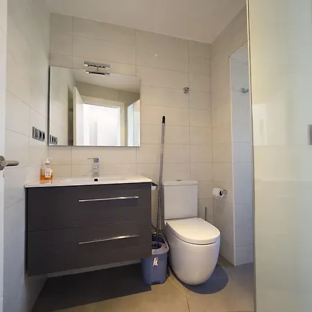 Inmosantos Oasis B7 Apartment Roses